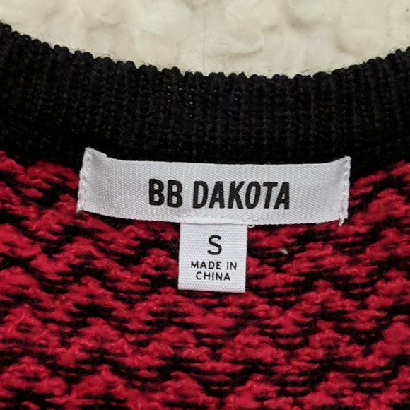 BB DAKOTA Debeney Striped Off-the-shoulder Sweater - Picture 10 of 13